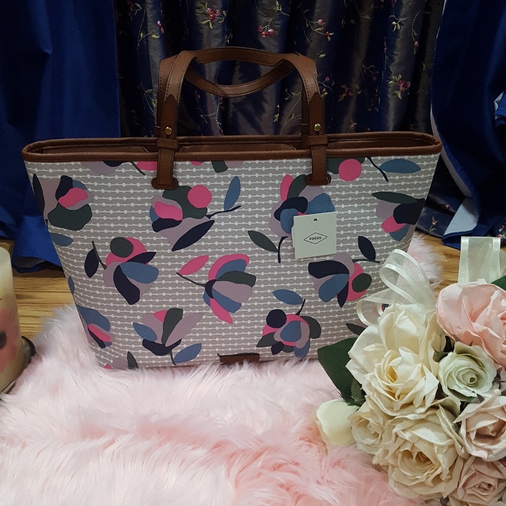 Purse - Picture 2 of 3